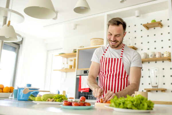 Cum să îți surprinzi oaspeții: aperitive de impact cu ingrediente simple