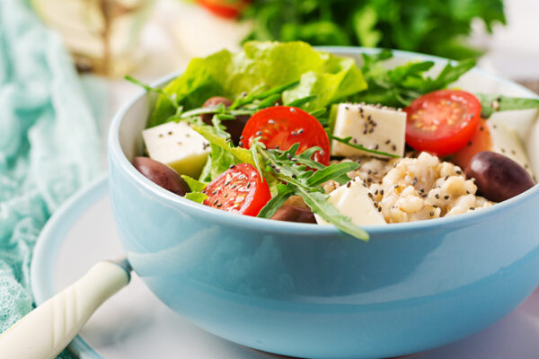 Dieta mediteraneană: beneficii și plan alimentar pentru slăbit – Ghid complet