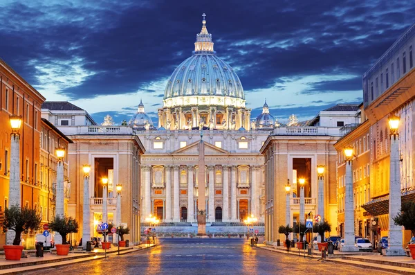 Basilica di san pietro Fotografii din stoc | Basilica di san pietro imagini  gratuite și fără drepturi de autor | Depositphotos