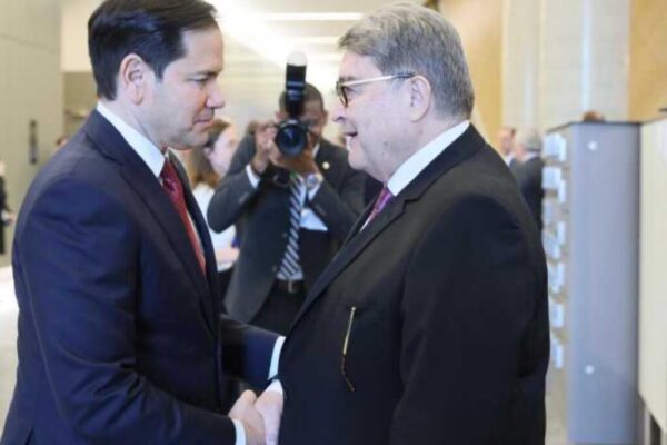 Marco Rubio le-a spus congresmenilor că Trump intenţionează să cumpere Groenlanda