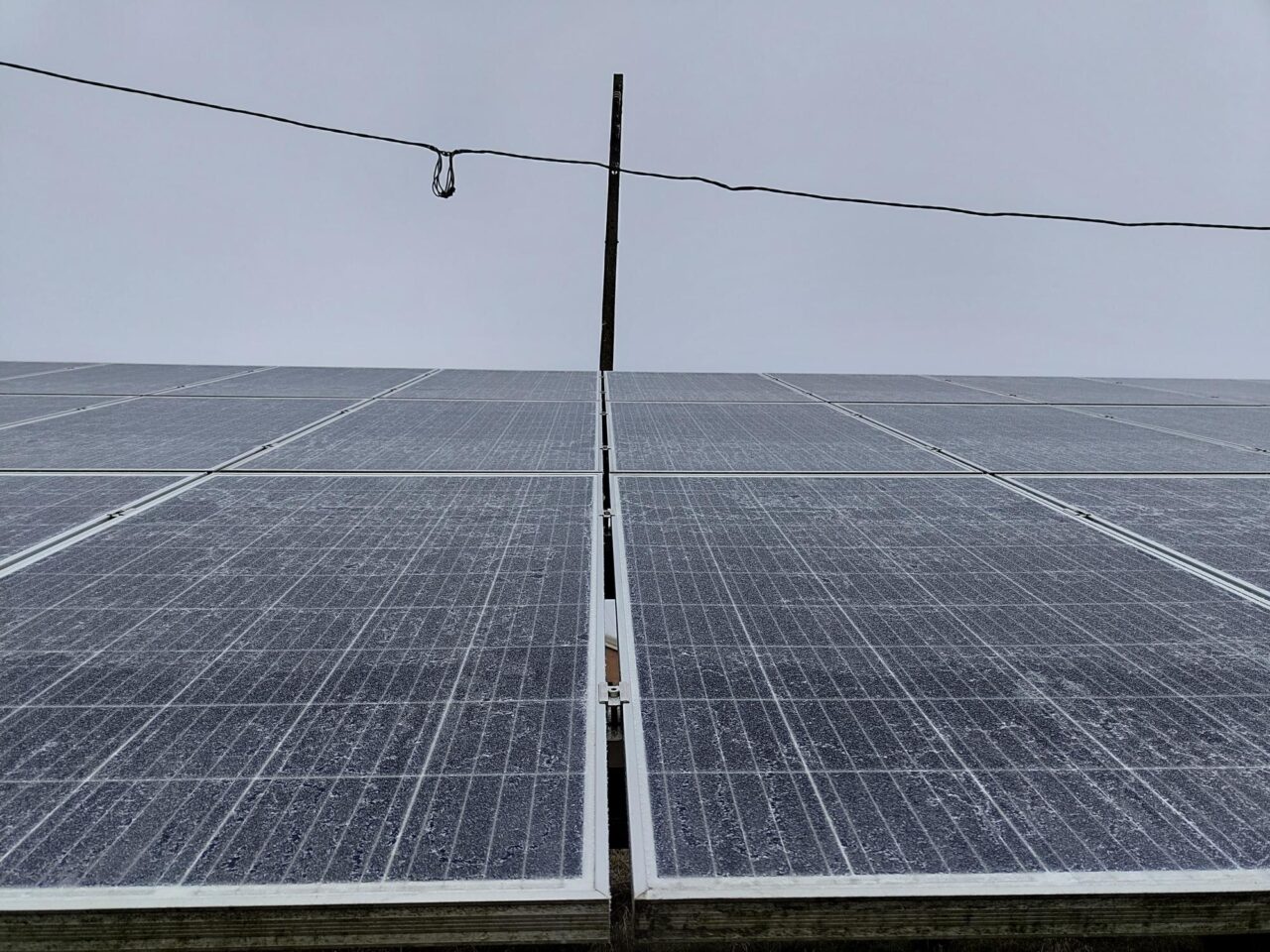 Ce se întâmplă cu panourile fotovoltaice în zilele înnorate